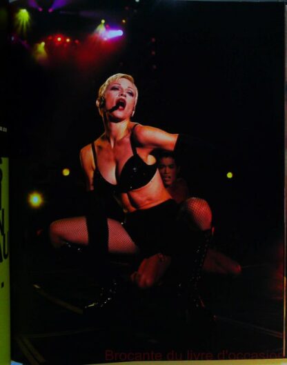 Madonna, The Girlie Show SANS Cd – Image 6